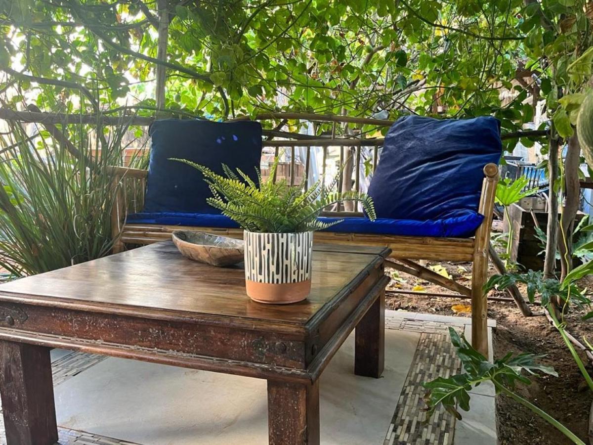 Ahuzat Shaul Seaside Bed & Breakfast Hadera Ngoại thất bức ảnh
