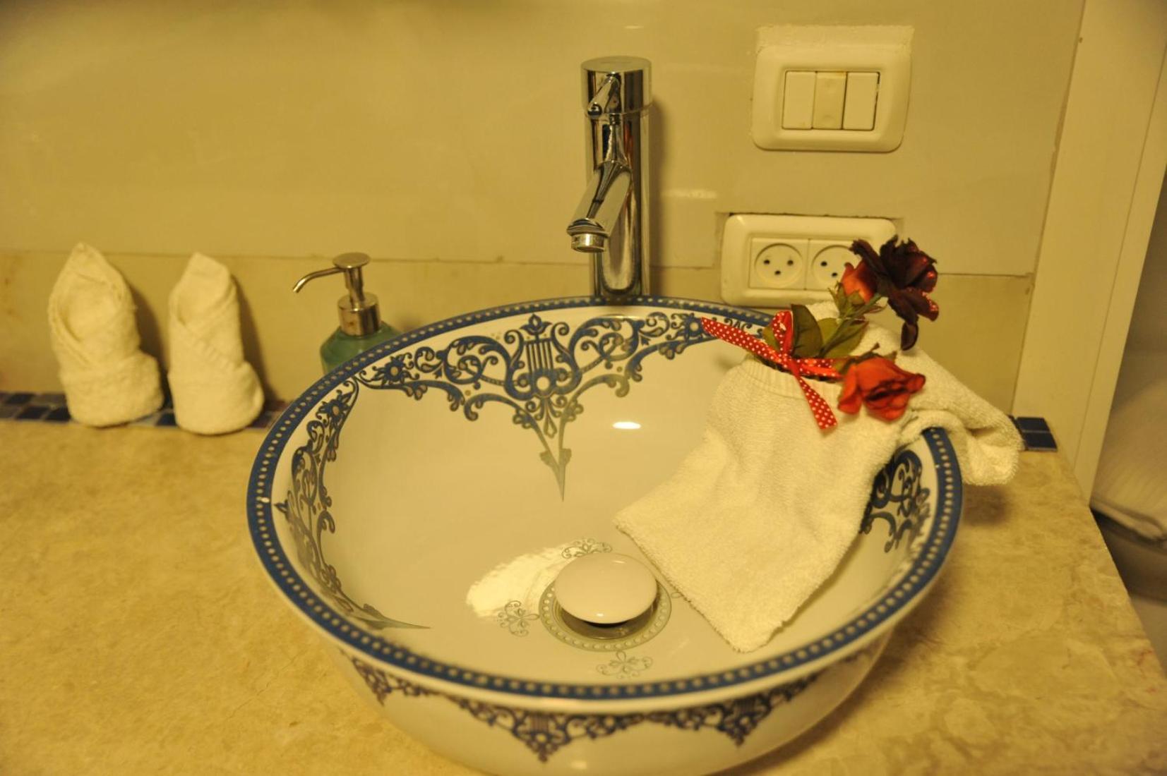Ahuzat Shaul Seaside Bed & Breakfast Hadera Ngoại thất bức ảnh