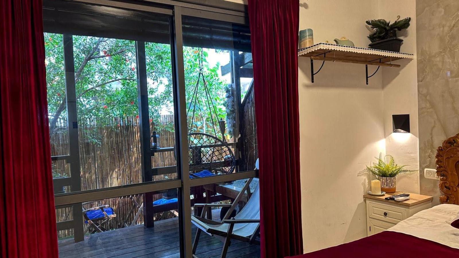Ahuzat Shaul Seaside Bed & Breakfast Hadera Ngoại thất bức ảnh